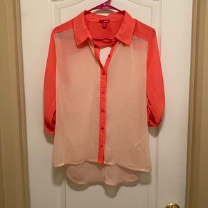 Size M Coral and Peach Summer Blouse